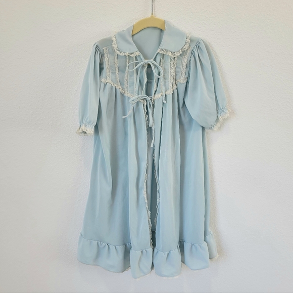 Other - Vintage Little Girls Light Blue Satin Robe Short Sleeve Lace Tie Front XS/S
